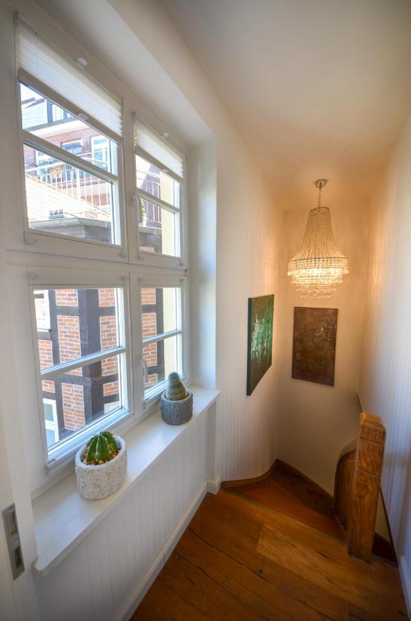 Stadtjuwel Schwerin Luxus Ferienhaus In Der Altstadt Екстериор снимка